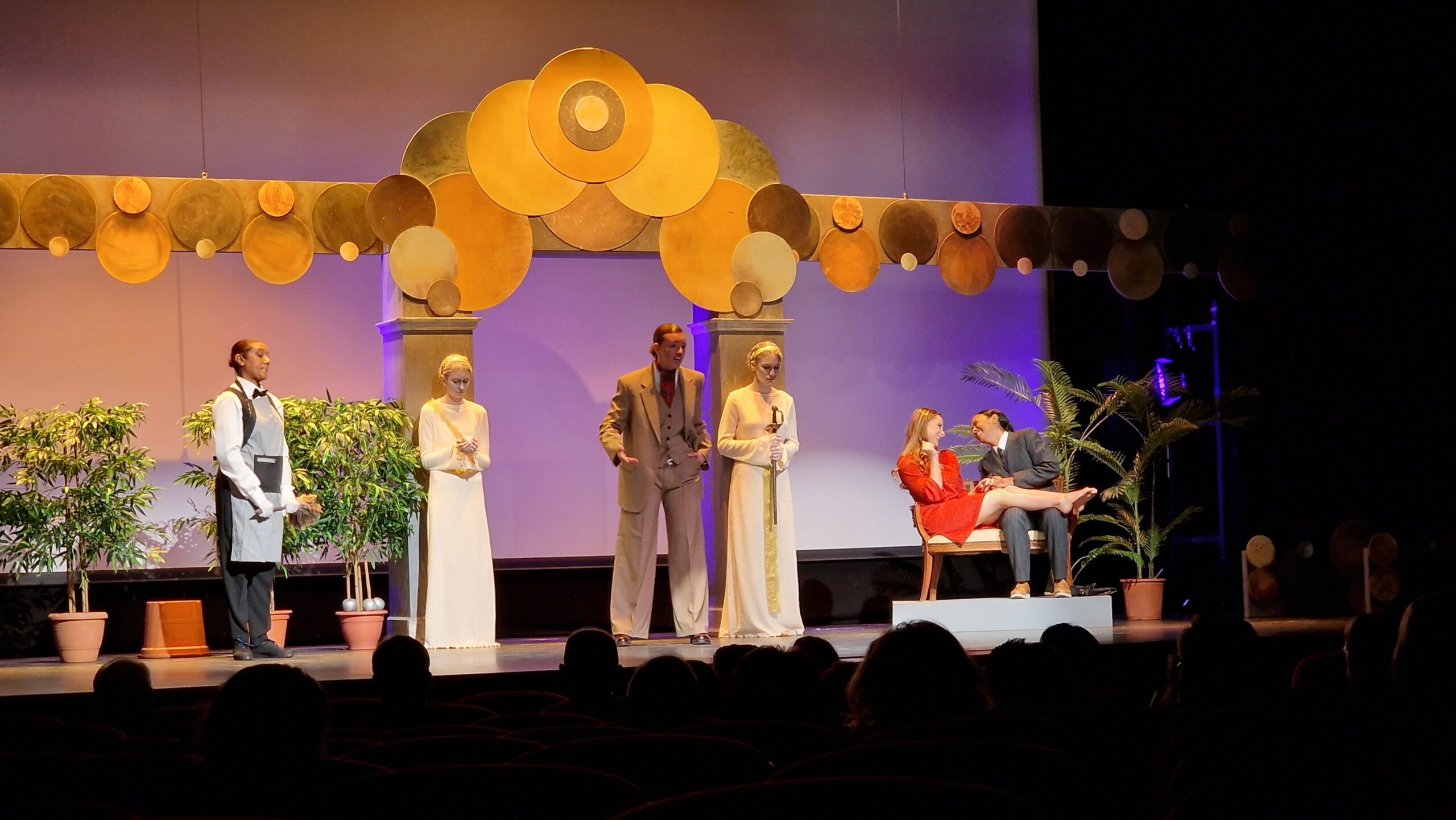 TEATRE FALLER – La falla Norte-Doctor Zamenhoff interpreta ‘La comèdia de les mentides’